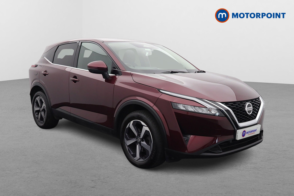 Nissan Qashqai N-Connecta Manual Petrol SUV - Stock Number (1531390) - Drivers side front corner