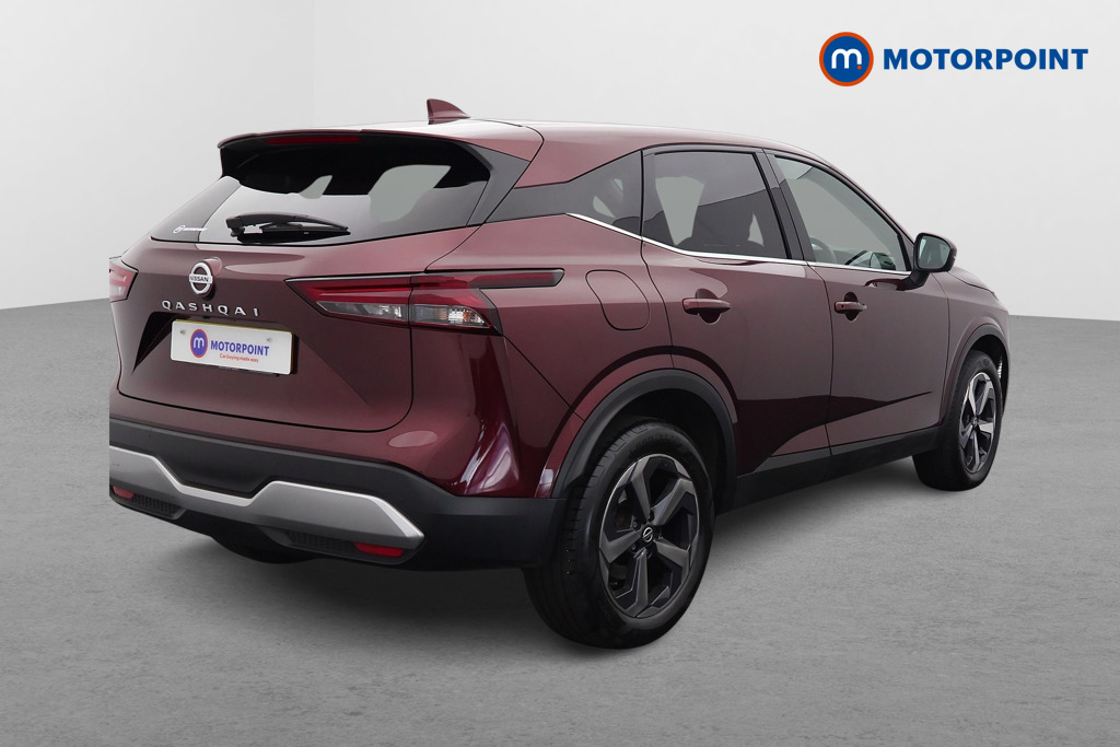 Nissan Qashqai N-Connecta Manual Petrol SUV - Stock Number (1531390) - Drivers side rear corner