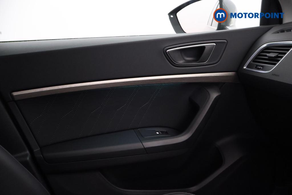 Seat Ateca Xperience Automatic Petrol SUV - Stock Number (1527842) - 8th supplementary image