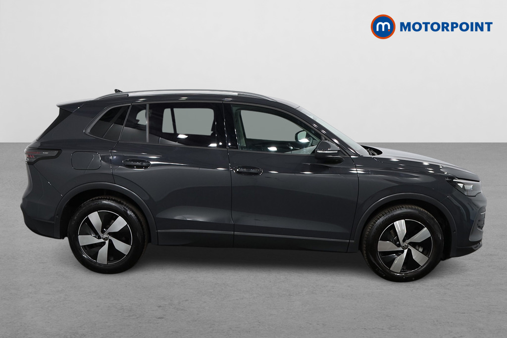 Volkswagen Tiguan Match Automatic Diesel SUV - Stock Number (1532161) - Drivers side