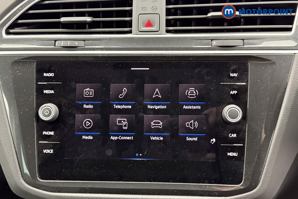 Volkswagen Tiguan Life Manual Petrol SUV - Stock Number (1532939) - 11th supplementary image