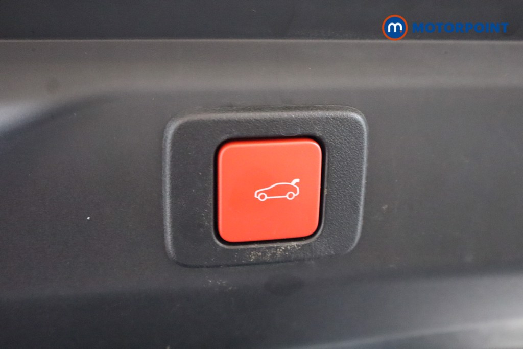 Peugeot 3008 GT Automatic Electric SUV - Stock Number (1530018) - 21st supplementary image