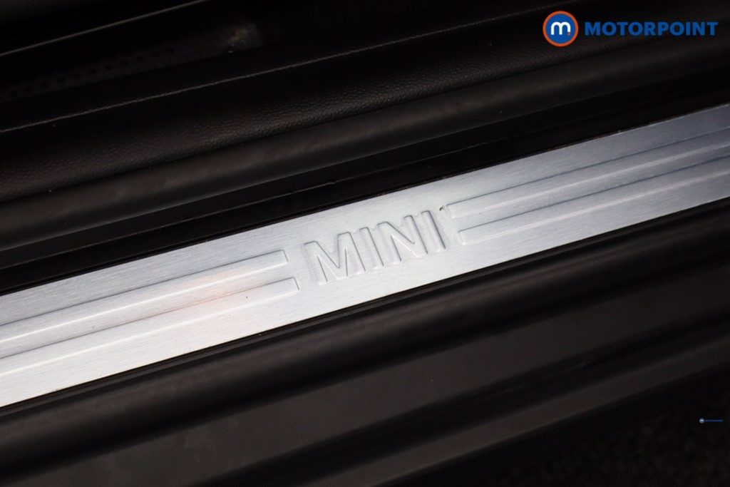 Mini Hatchback Cooper Classic Automatic Petrol Hatchback - Stock Number (1528035) - 17th supplementary image