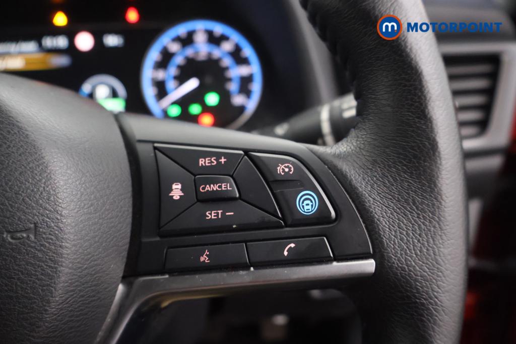 Nissan Leaf N-Connecta Automatic Electric Hatchback - Stock Number (1528513) - 4th supplementary image