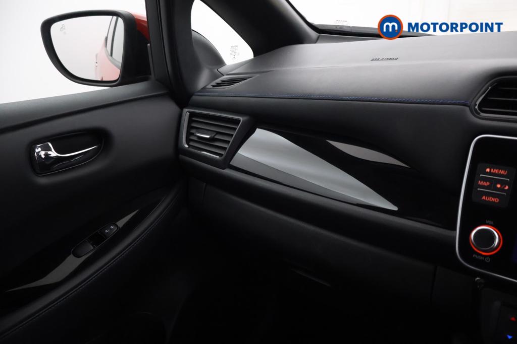 Nissan Leaf N-Connecta Automatic Electric Hatchback - Stock Number (1528513) - 7th supplementary image