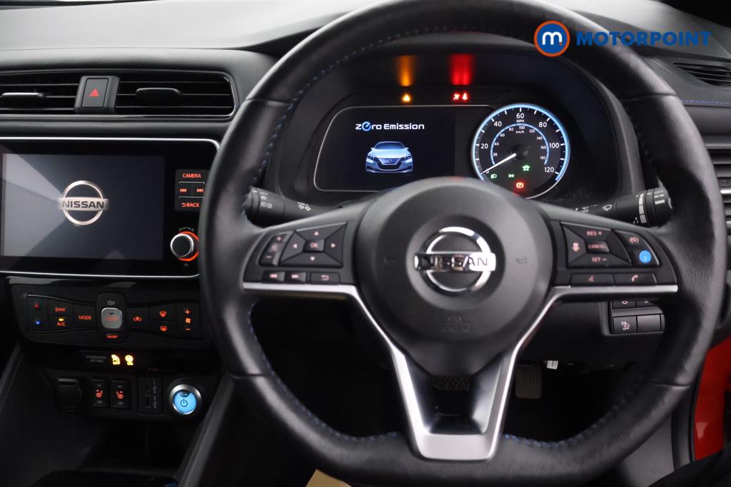 Nissan Leaf N-Connecta Automatic Electric Hatchback - Stock Number (1528513) - 1st supplementary image