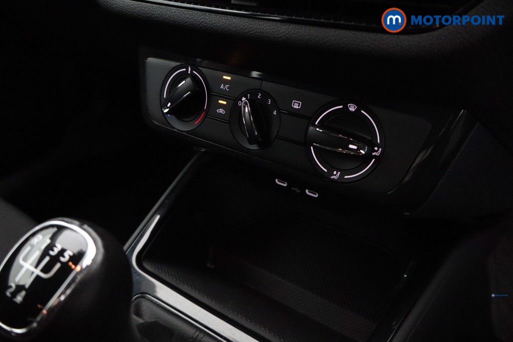 Skoda Fabia Se Comfort Manual Petrol Hatchback - Stock Number (1530636) - 8th supplementary image