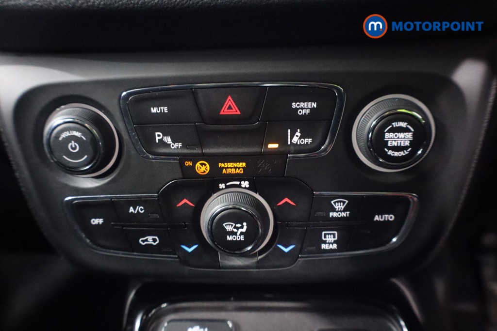 Jeep Compass Night Eagle Manual Petrol SUV - Stock Number (1535174) - 17th supplementary image