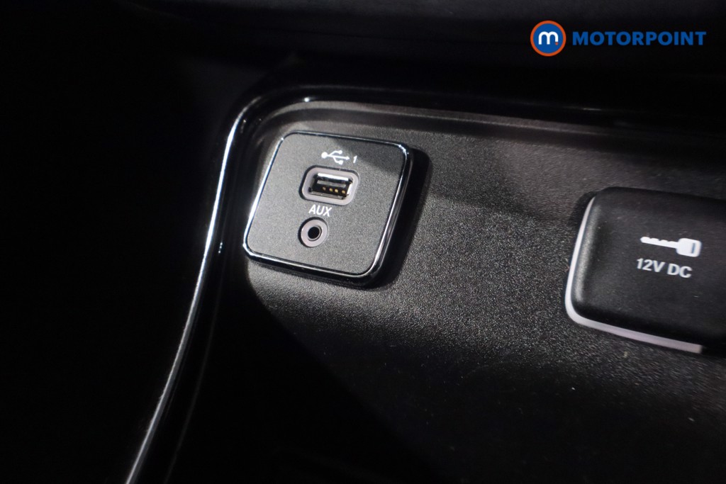 Jeep Compass Night Eagle Manual Petrol SUV - Stock Number (1535174) - 18th supplementary image