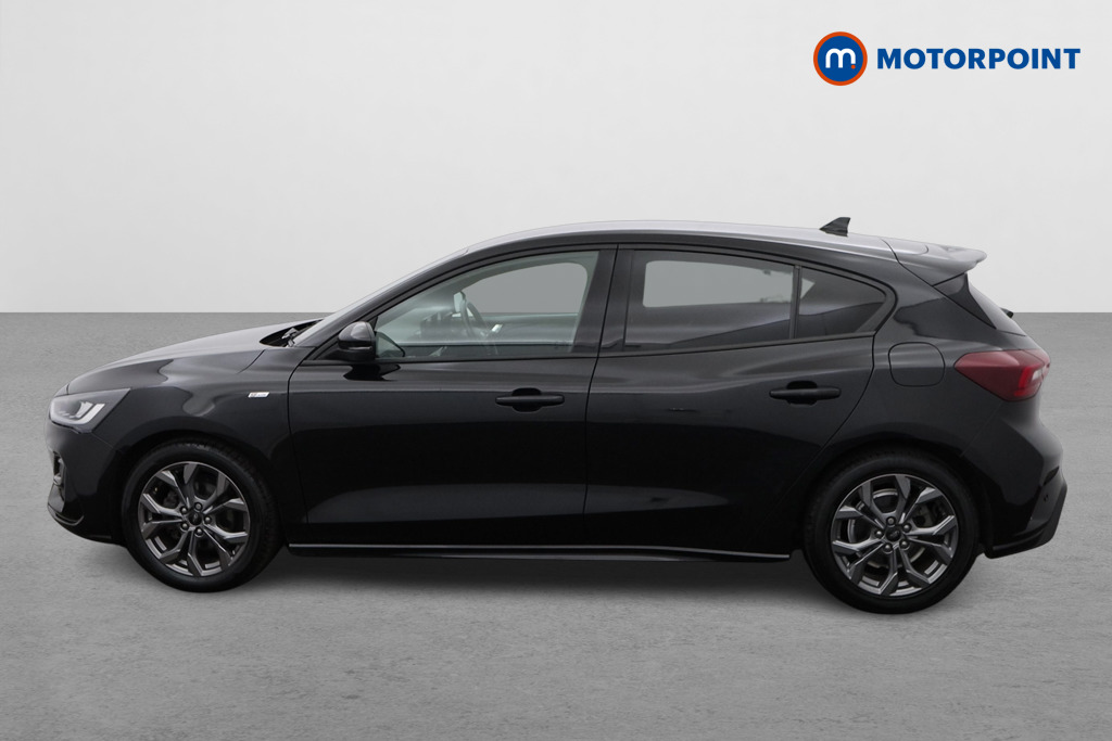 Ford Focus St-Line Manual Petrol Hatchback - Stock Number (1494872) - Passenger side