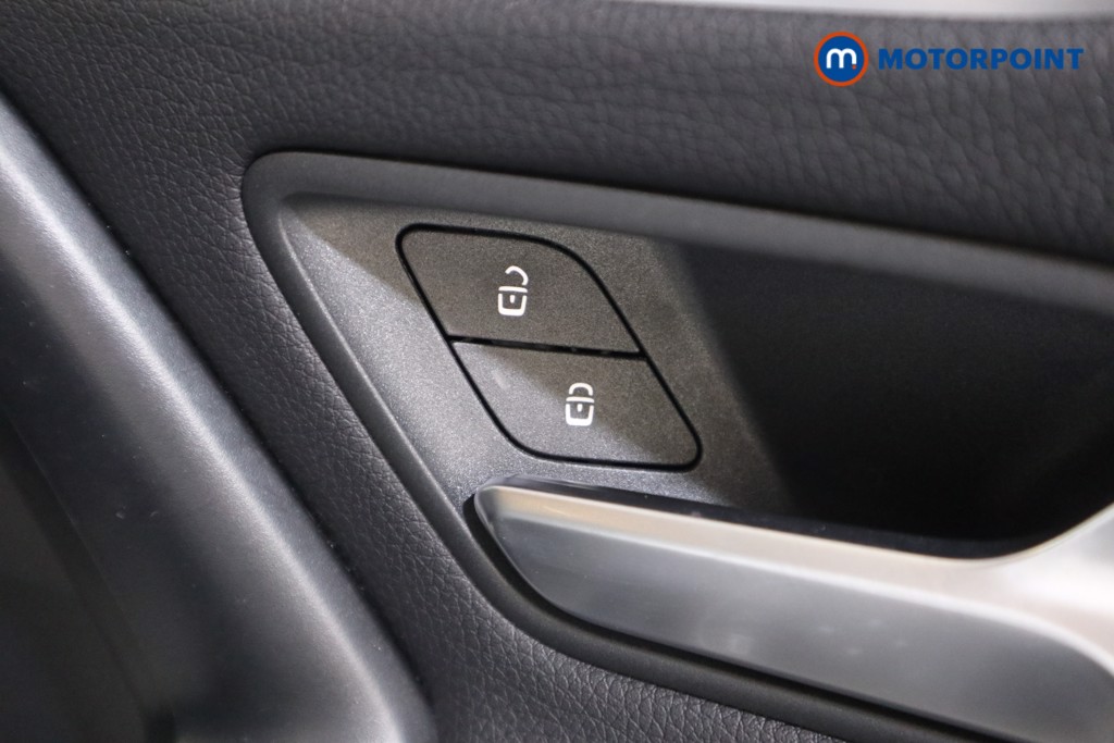 Mercedes-Benz CLA Amg Line Automatic Petrol Estate - Stock Number (1533760) - 11th supplementary image