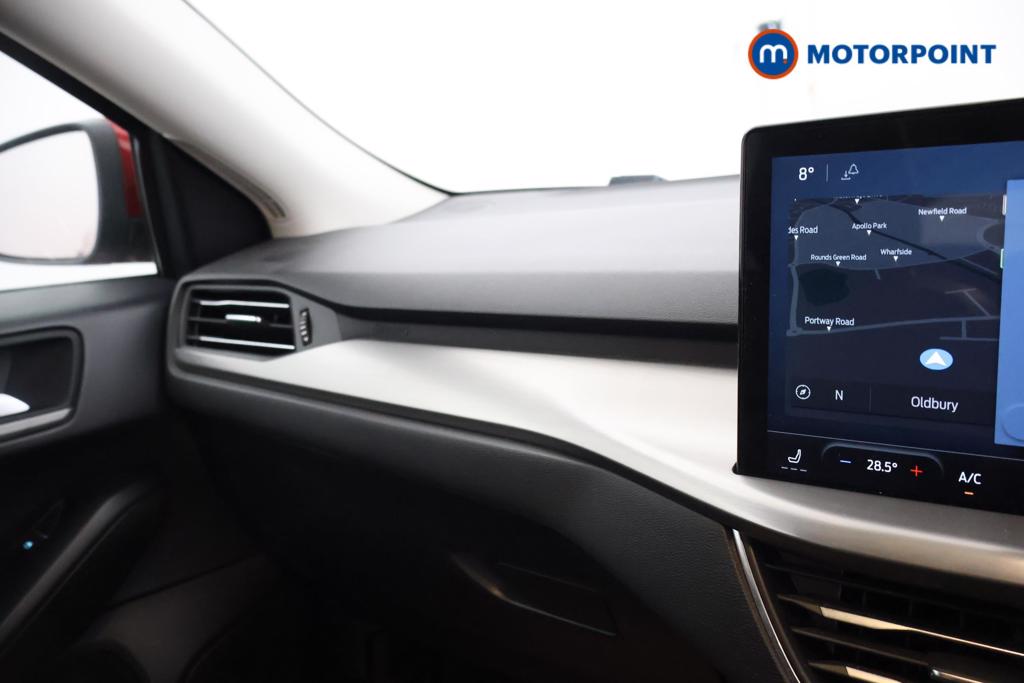 Ford Focus Titanium Vignale Manual Petrol Hatchback - Stock Number (1512087) - 7th supplementary image
