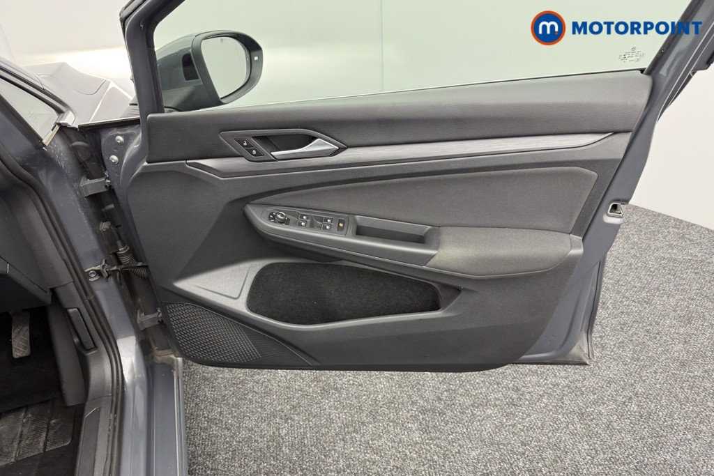 Volkswagen Golf Style Manual Petrol Hatchback - Stock Number (1532902) - 18th supplementary image