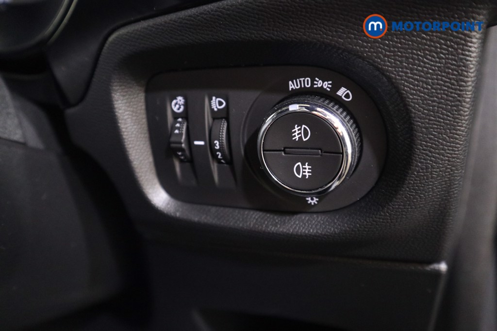 Vauxhall Corsa GS Manual Petrol Hatchback - Stock Number (1531678) - 9th supplementary image
