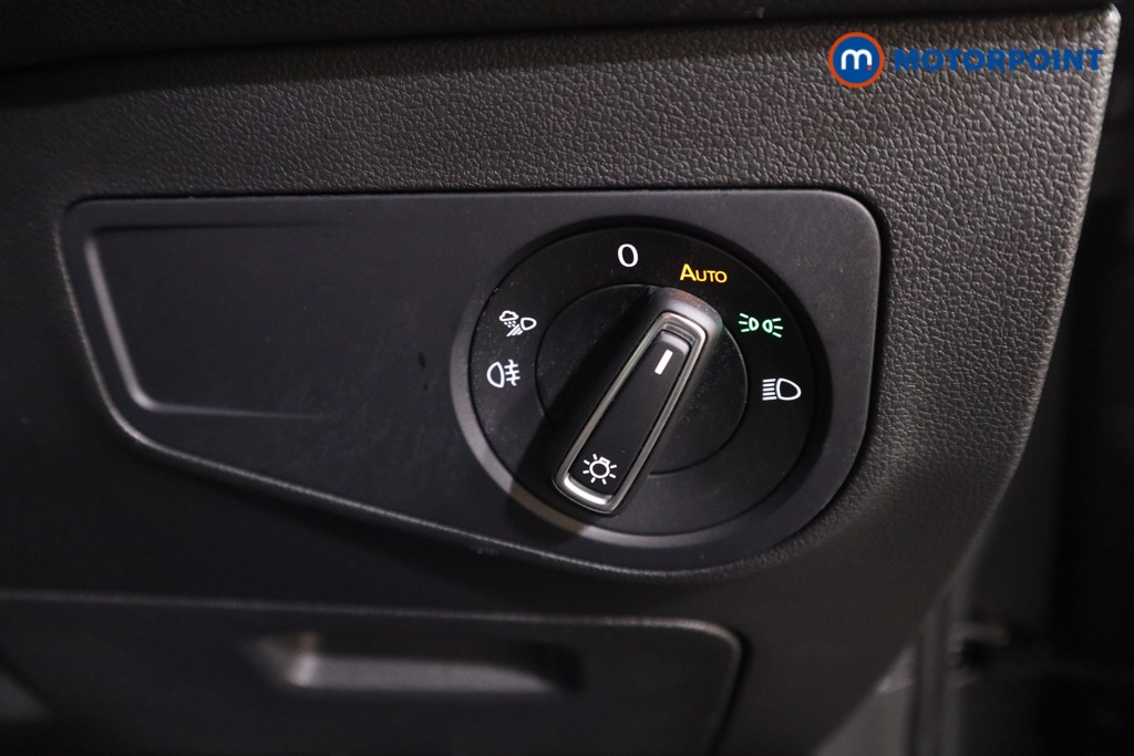 Volkswagen Tiguan R-Line Automatic Petrol SUV - Stock Number (1534090) - 9th supplementary image
