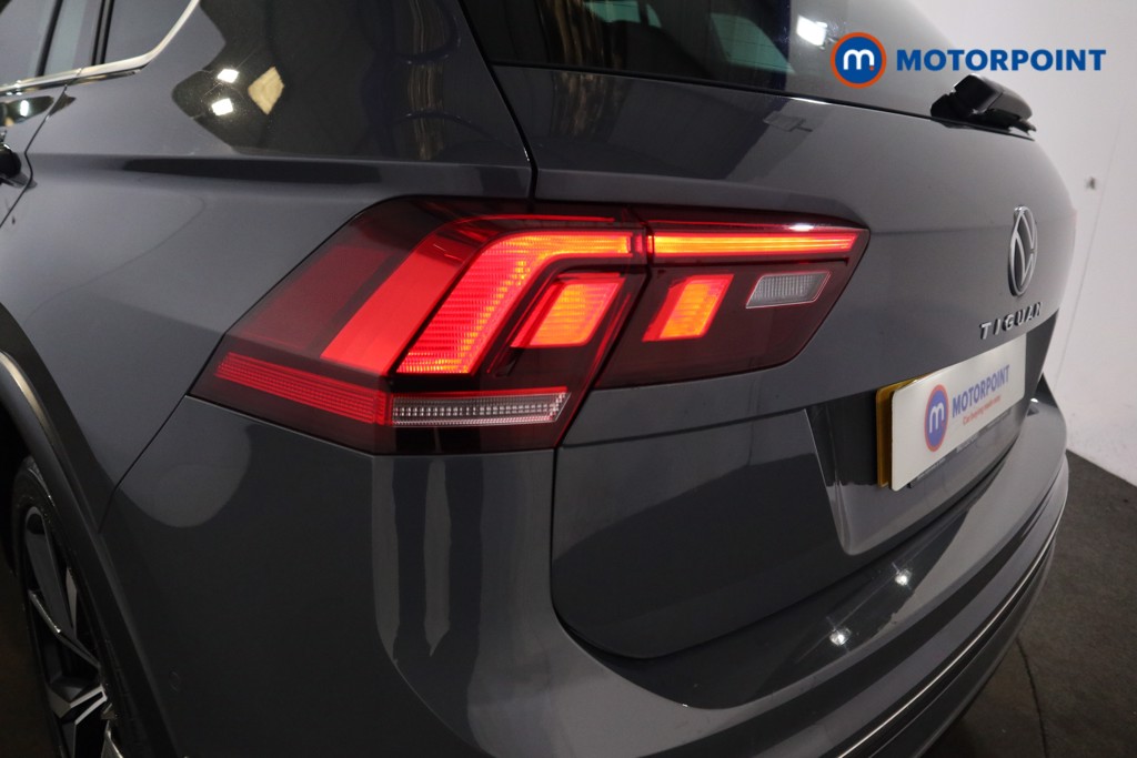 Volkswagen Tiguan R-Line Automatic Petrol SUV - Stock Number (1534090) - 21st supplementary image