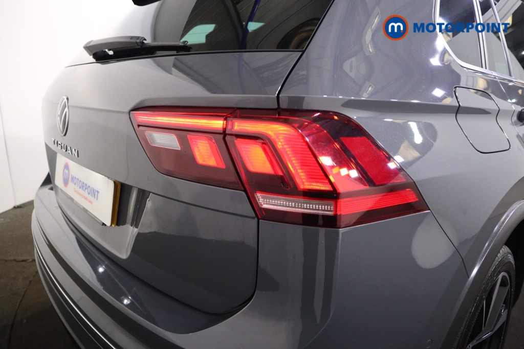 Volkswagen Tiguan R-Line Automatic Petrol SUV - Stock Number (1534090) - 22nd supplementary image