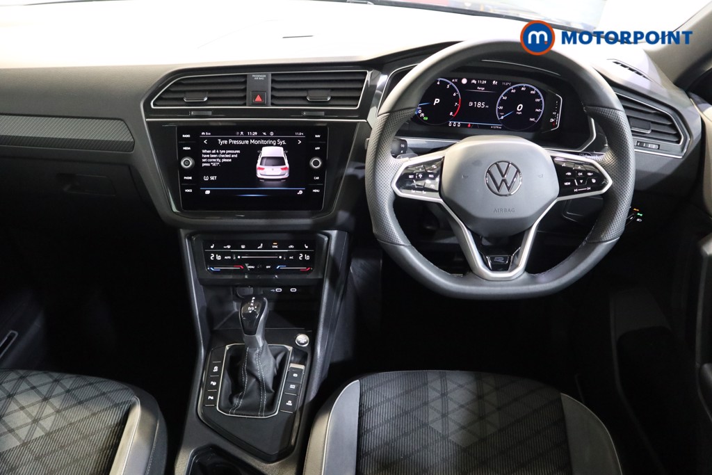 Volkswagen Tiguan R-Line Automatic Petrol SUV - Stock Number (1534090) - 1st supplementary image