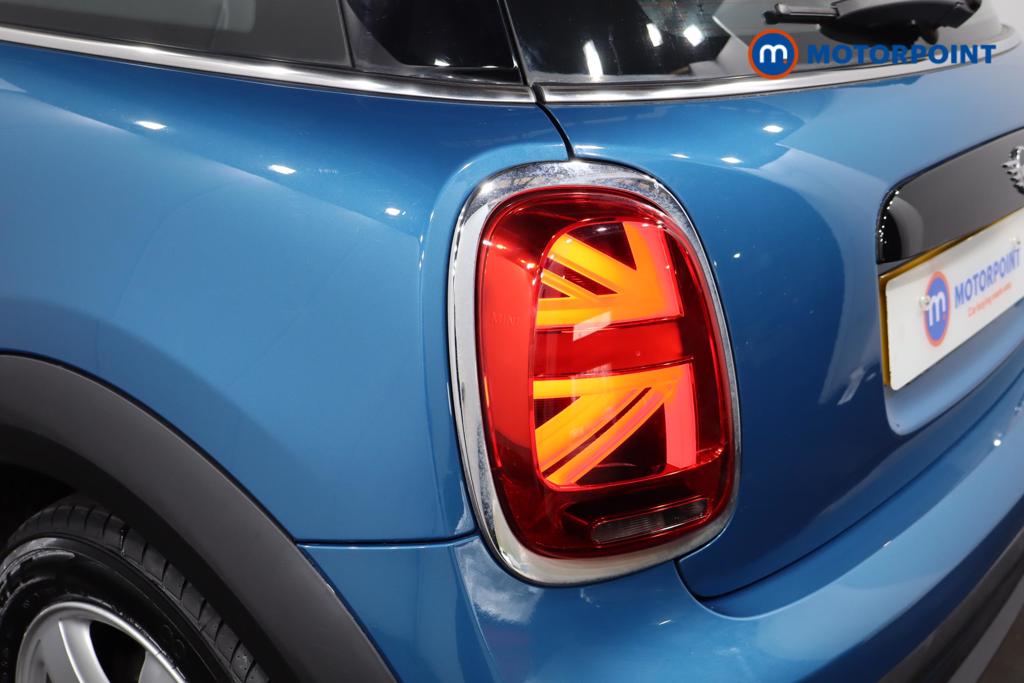 Mini Hatchback Cooper Classic Manual Petrol Hatchback - Stock Number (1534127) - 17th supplementary image