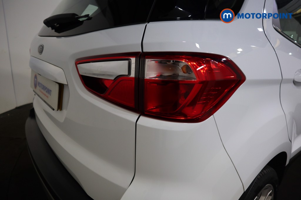 Ford Ecosport Titanium Manual Petrol SUV - Stock Number (1529298) - 22nd supplementary image