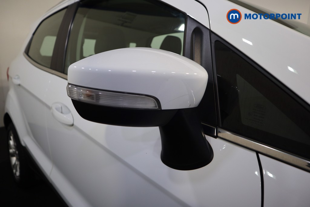 Ford Ecosport Titanium Manual Petrol SUV - Stock Number (1529298) - 23rd supplementary image