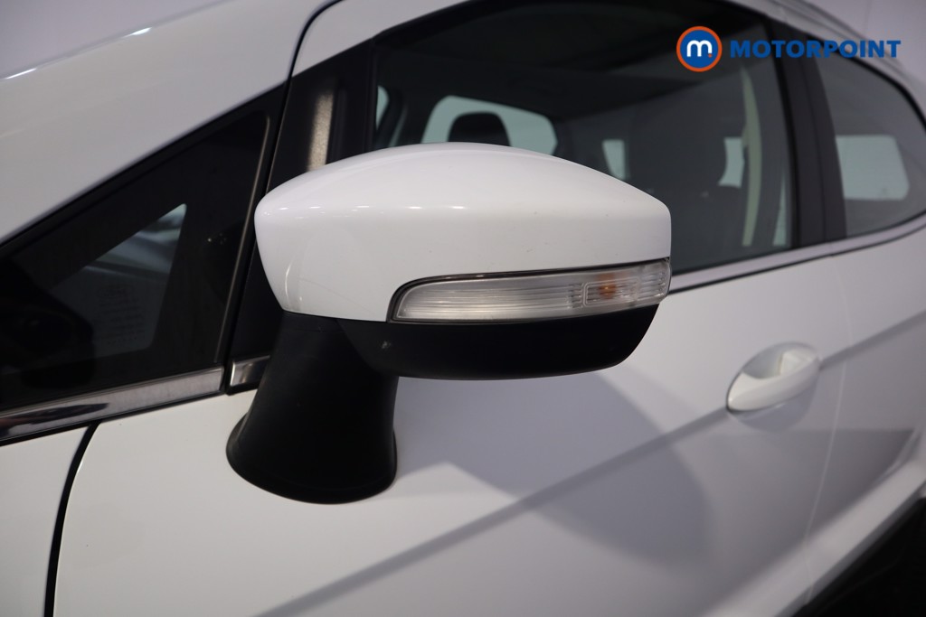 Ford Ecosport Titanium Manual Petrol SUV - Stock Number (1529298) - 24th supplementary image