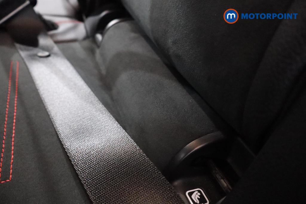 Mercedes-Benz GLB Amg Line Automatic Diesel SUV - Stock Number (1529954) - 17th supplementary image