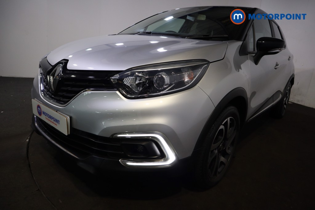 Renault Captur Iconic Manual Petrol SUV - Stock Number (1532548) - 23rd supplementary image
