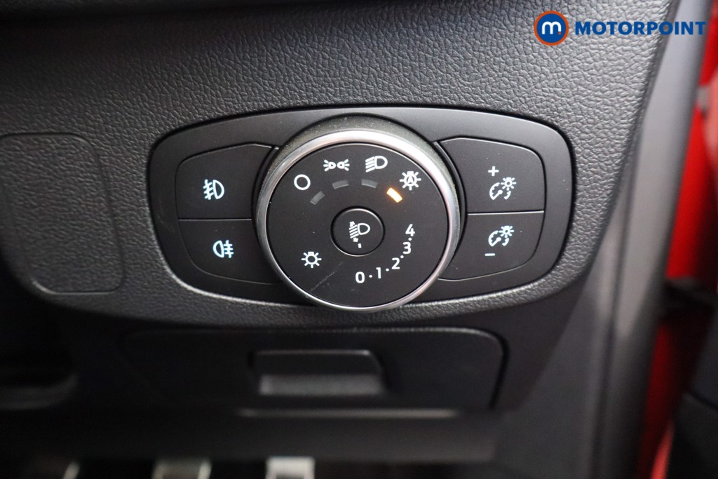 Ford Focus St-Line Manual Diesel Hatchback - Stock Number (1536580) - 13th supplementary image