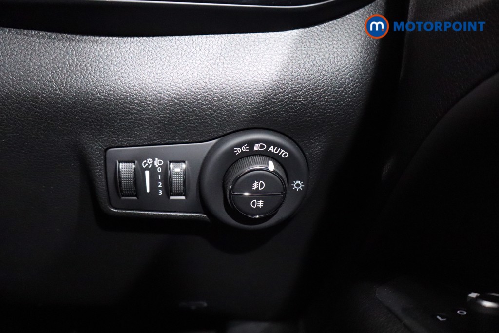 Jeep Compass Trailhawk Automatic Petrol Plug-In Hybrid SUV - Stock Number (1537210) - 19th supplementary image