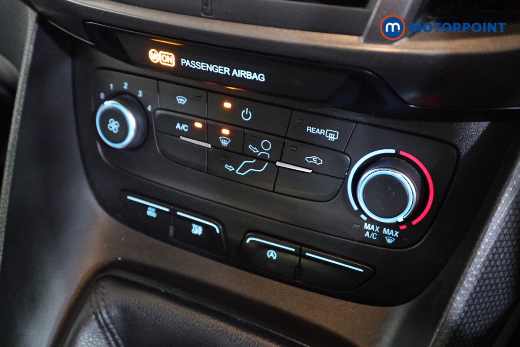 Ford Tourneo Connect Zetec Manual Diesel People Carrier - Stock Number (1526404) - 8th supplementary image