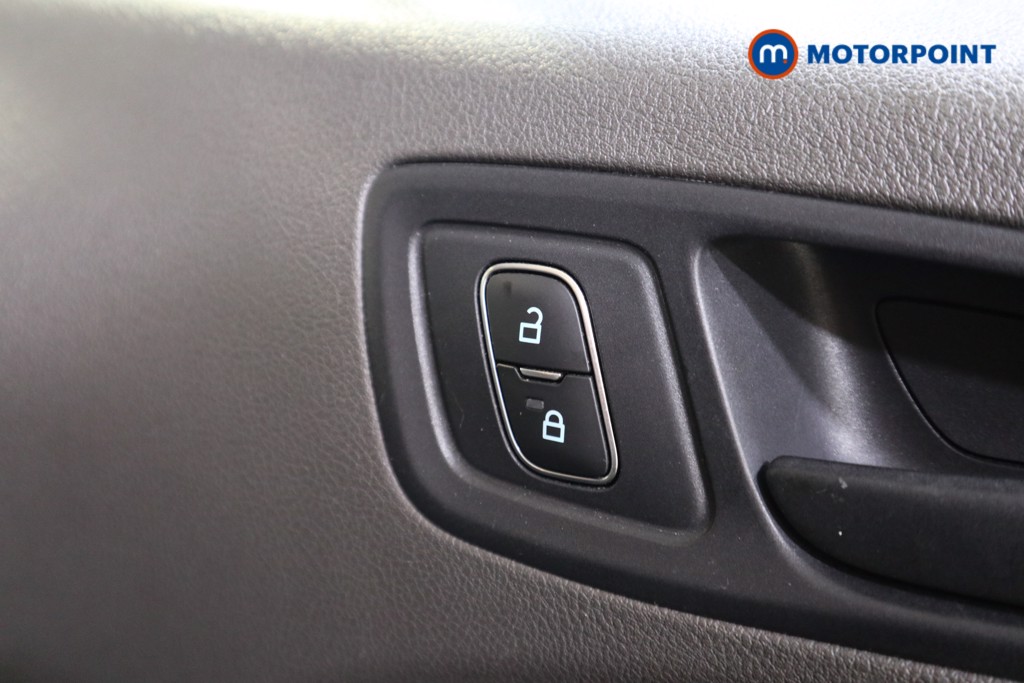 Ford Tourneo Connect Zetec Manual Diesel People Carrier - Stock Number (1526404) - 11th supplementary image