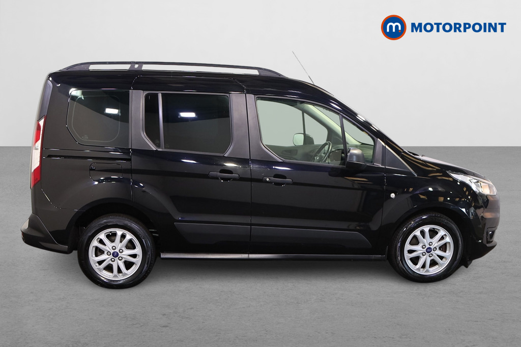 Ford Tourneo Connect Zetec Manual Diesel People Carrier - Stock Number (1526404) - Drivers side