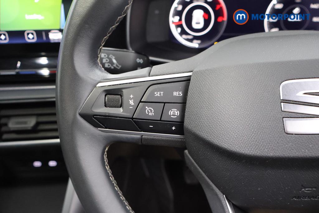 Seat Leon Se Dynamic Manual Petrol Hatchback - Stock Number (1528418) - 2nd supplementary image