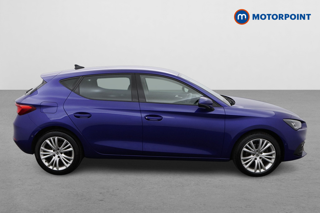 Seat Leon Se Dynamic Manual Petrol Hatchback - Stock Number (1528418) - Drivers side