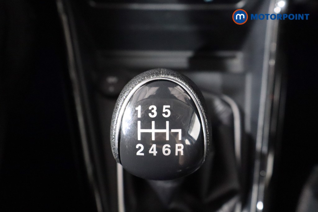 Ford Ecosport Titanium Manual Petrol SUV - Stock Number (1529312) - 16th supplementary image