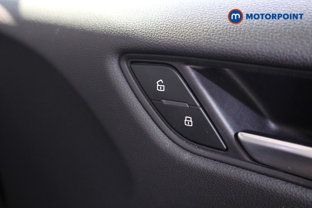Audi A3 Se Technik Manual Petrol Hatchback - Stock Number (1533507) - 11th supplementary image