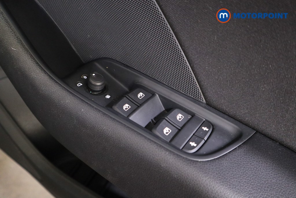 Audi A3 Se Technik Manual Petrol Hatchback - Stock Number (1533507) - 12th supplementary image