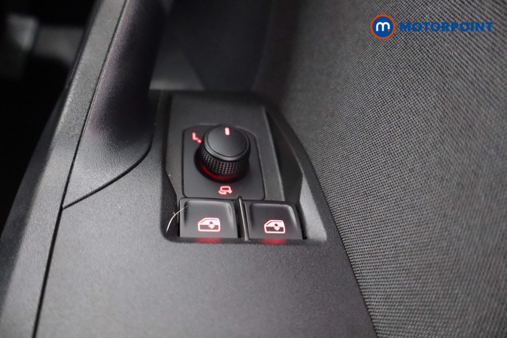 Seat Ibiza FR Automatic Petrol Hatchback - Stock Number (1535835) - 17th supplementary image