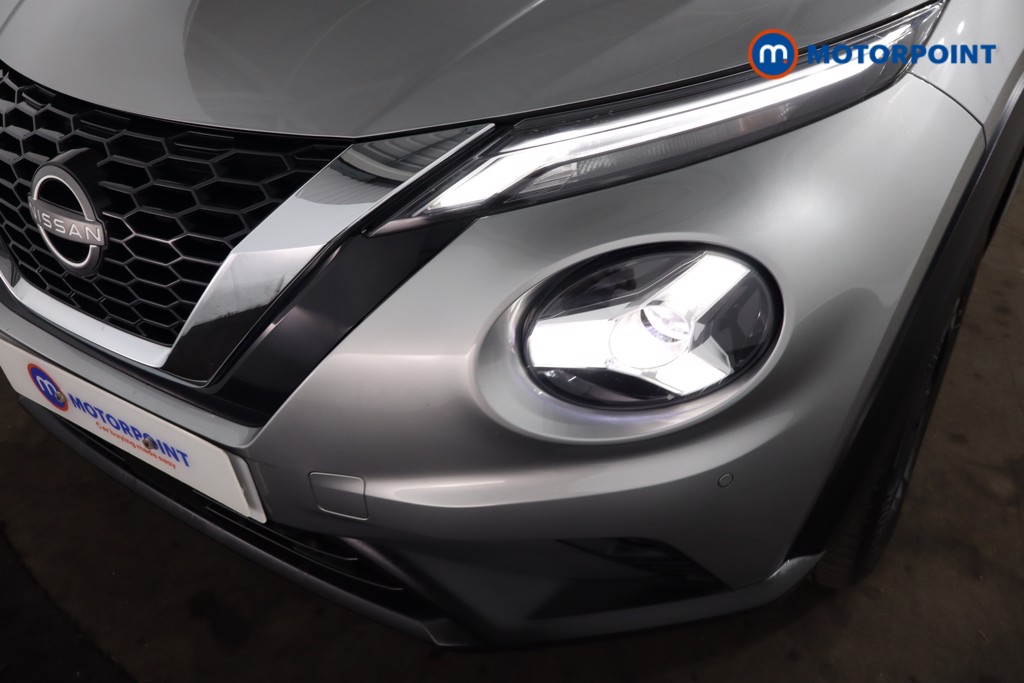 Nissan Juke N-Connecta Automatic Petrol SUV - Stock Number (1536748) - 25th supplementary image
