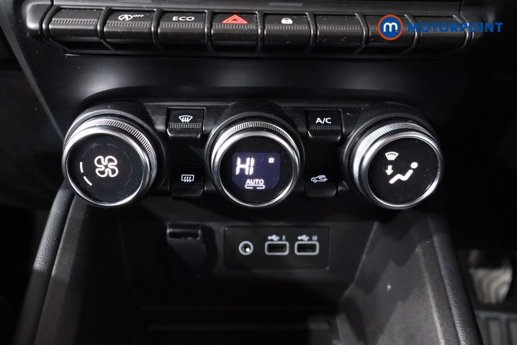 Renault Clio Evolution Manual Petrol Hatchback - Stock Number (1535531) - 13th supplementary image