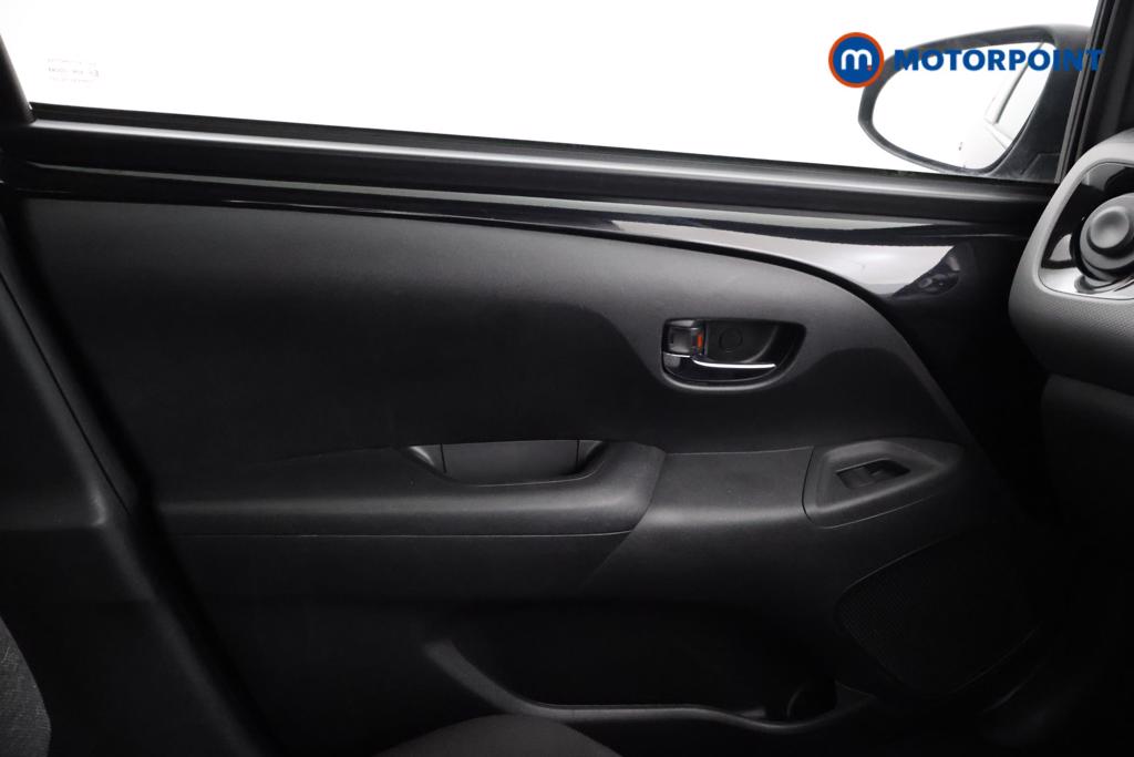 Peugeot 108 Allure Manual Petrol Hatchback - Stock Number (1526859) - 8th supplementary image
