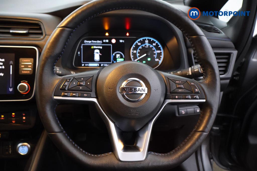 Nissan Leaf N-Connecta Automatic Electric Hatchback - Stock Number (1528518) - 1st supplementary image