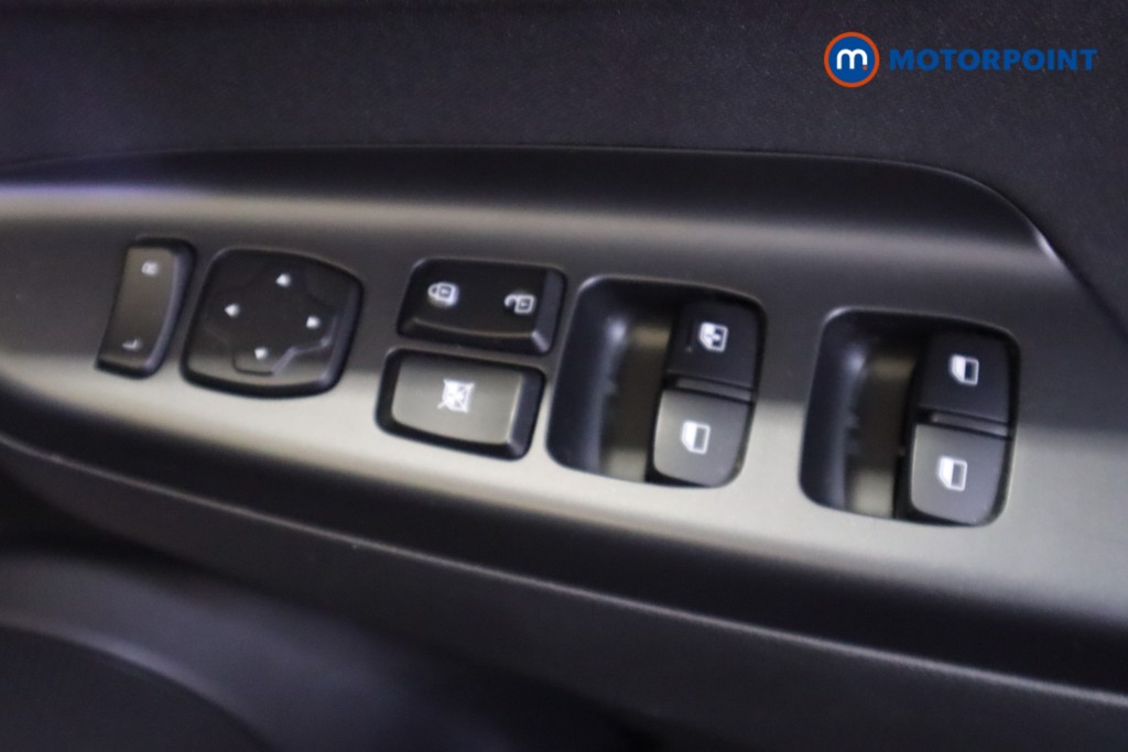 Hyundai Kona Premium Automatic Petrol-Electric Hybrid SUV - Stock Number (1531291) - 6th supplementary image