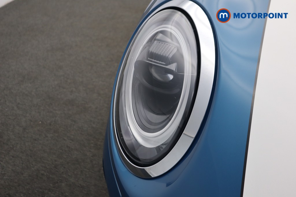 Mini Hatchback Cooper Classic Manual Petrol Hatchback - Stock Number (1532822) - 21st supplementary image