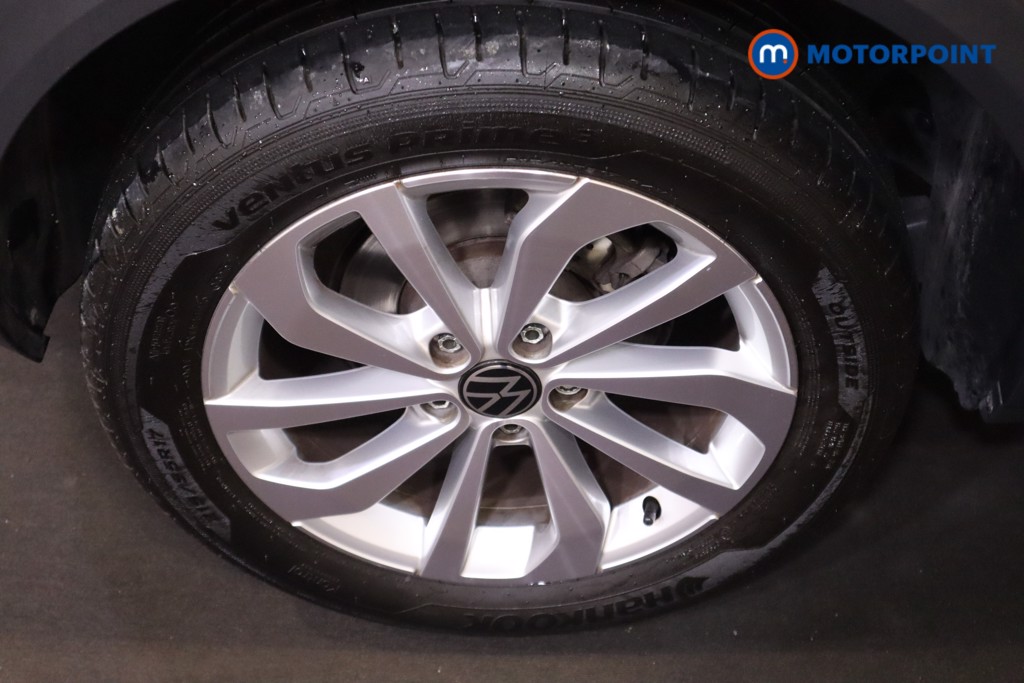 Volkswagen T-Roc Style Manual Petrol SUV - Stock Number (1532855) - 13th supplementary image