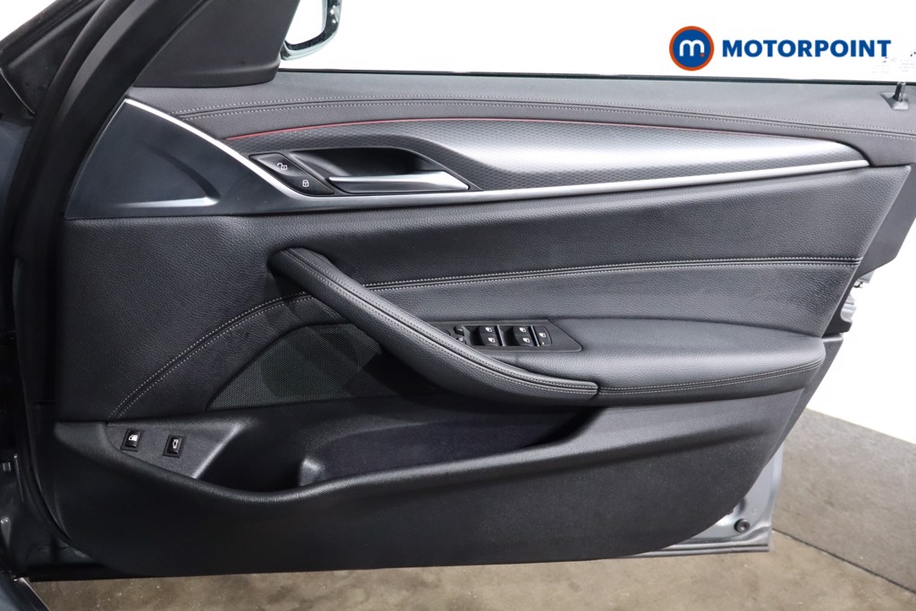 BMW 5 Series M Sport Automatic Petrol Plug-In Hybrid Saloon - Stock Number (1533817) - 23rd supplementary image