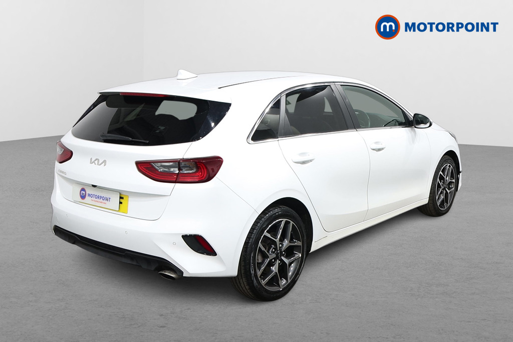 KIA Ceed 3 Manual Petrol Hatchback - Stock Number (1536124) - Drivers side rear corner