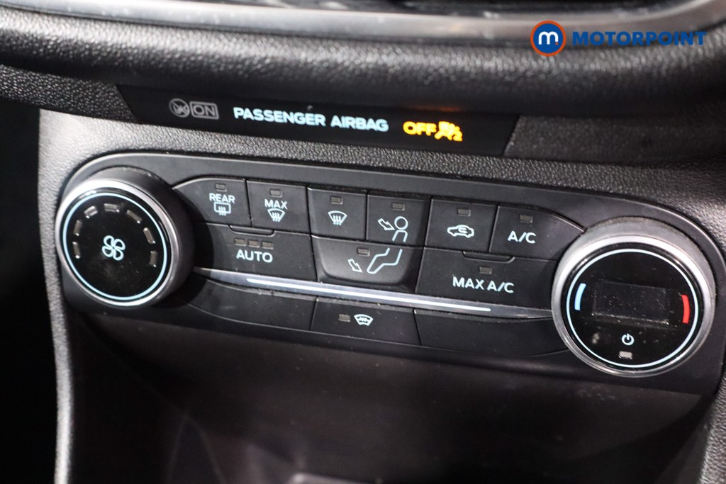 Ford Fiesta Titanium Manual Petrol Hatchback - Stock Number (1528829) - 15th supplementary image