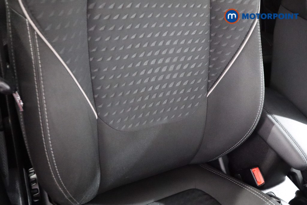 Ford Fiesta Titanium Manual Petrol Hatchback - Stock Number (1528829) - 25th supplementary image